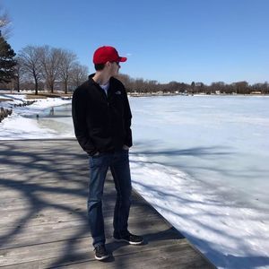 Meet your Posher, Cole